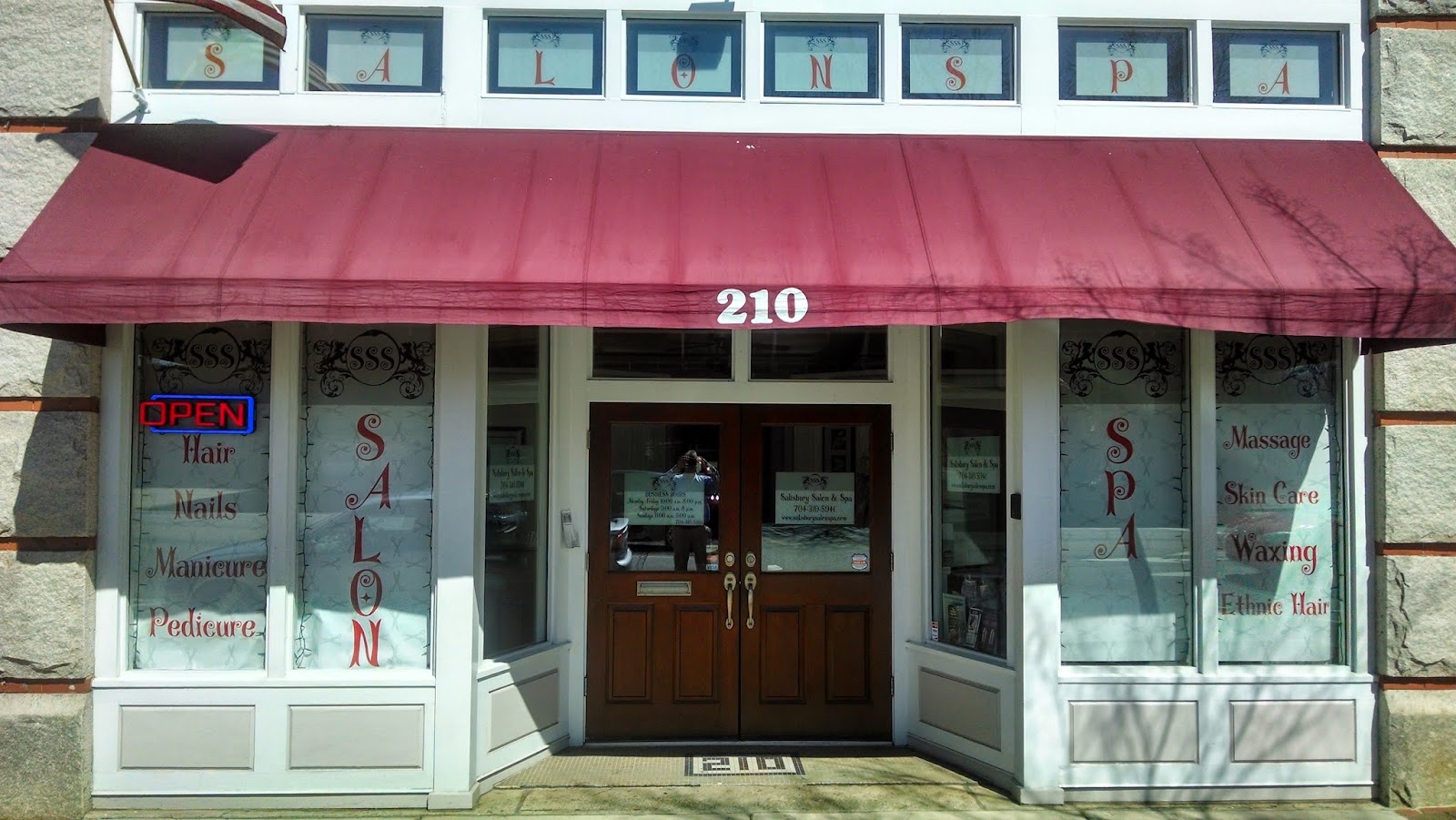 Salisbury Salon & Spa nail photo 6